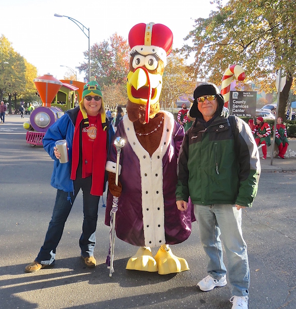 71st ANNUAL CHARLOTTE THANKSGIVING DAY PARADE | LyonsRoar.com